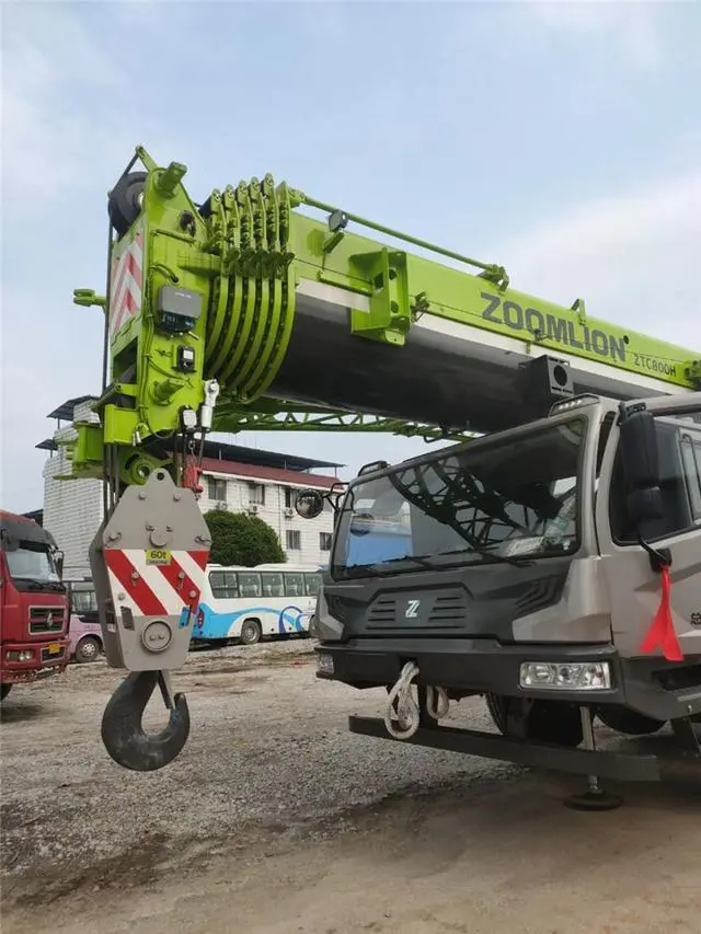 天津理工大学中环信息学院吊车出租